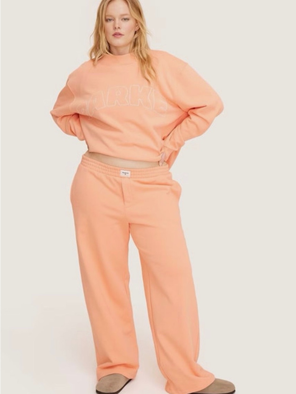Relaxed Peach Wide-Leg Track Pants for Women